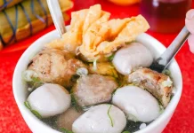 Nyuknyang Halal Khas Makassar, Gurih dan Bikin Nagih