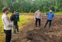 Kapolsek Bengkalis Kembangkan Budidaya Jagung Bersama Pemdes