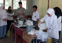 Siswa MAN 5 Kuntu Berhasil Ubah Minyak Jelantah Menjadi Biodiesel Ramah Lingkunga
