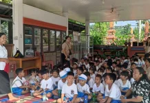 Tanamkan Nilai Toleransi, Siswa TK Santa Maria Kunjungi Pura Agung Jagatnatha
