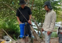 Polsek dan Kelompok Tani Dumai Cek Lahan Jagung, Basmi Hama Ulat
