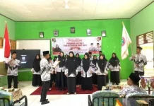 PGRI Bukit Batu Lantik Pengurus Ranting Periode Baru