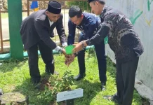 Kemenag Pelalawan Tanamkan Kepedulian Lingkungan sejak Dini Melalui Ekoteologi