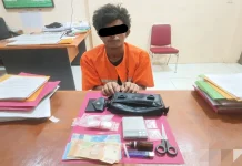 Digerebek Polisi, Pengedar Sabu di Siak Kecil Simpan 9 Paket Narkoba