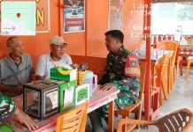 Perkuat Wawasan Kebangsaan Serka Ristiyo Temui Warga Air Jamban