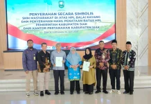 Warga Balai Kayang Terima SHM setelah Dua Dekade