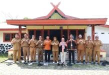 Afni Jadi Warga Pertama Disensus Ekonomi di Siak
