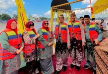Perahu Hias Bengkalis Tampil Memukau di MTQ ke-44 Riau