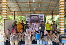 Mahasiswa Kukerta UNRI Kenalkan Budikdamber Dukung Ketahanan Pangan Keluarga
