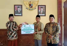 UPZ KUA Pinggir Salurkan Infak Masyarakat melalui BAZNAS Bengkalis