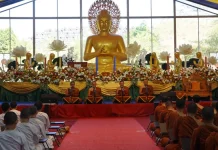 Ribuan Umat Buddha Ikuti Indonesia Tipitaka Chanting 2026 di Borobudur