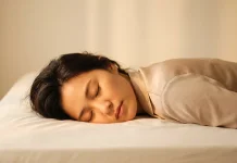 Manfaat Tidur tanpa Bantal