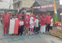 Warga Sungai Pakning Semarakkan HUT RI ke-81