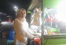 Secangkir Teh Telur, Sejuta Harapan Ibu Roza di Bengkalis