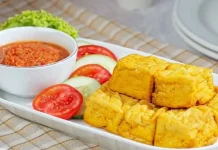 Tahu Ungkep dan Sambal Blender Belimbing Sayur, Perpaduan Gurih dan Segar
