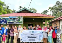 Mahasiswa KKM Teluk Papal Gelar Pelatihan Mengolah Ikan dan Pemasaran Digital