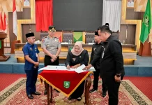 Pemkab Bengkalis Hibahkan Aset Daerah Dukung Tugas Kepolisian