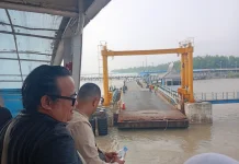 Kabut Asap Tebal, Pelayaran di Selat Bengkalis Tetap Normal