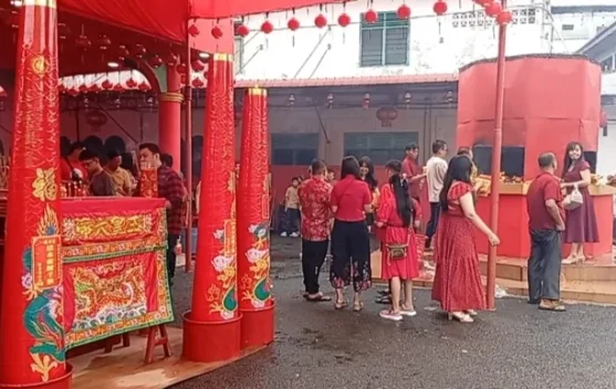 Warga Tionghoa Bengkalis Khidmat Rayakan Imlek