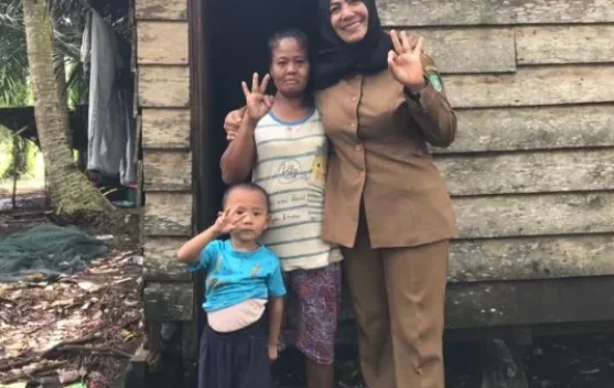 Sani, Srikandi dari Bantan Timur yang Mengangkat Martabat Perempuan Suku Akit