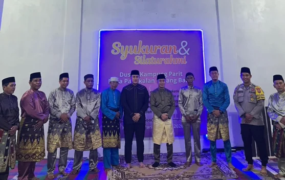 Warga Kampung Parit Gelar Syukuran Kemenangan Festival Lampu Colok
