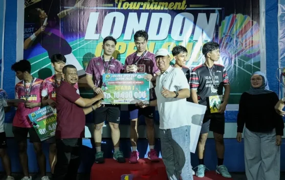 Wabup Meranti Tutup Turnamen Badminton London Open Cup