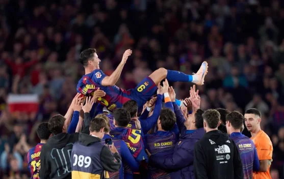 Barcelona vs Real Betis 3-1: Momen Perpisahan Lewandowski Jadi Malam Emosional
