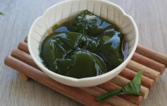 Cincau Hijau, Sajian Segar dengan Beragam Manfaat Kesehatan