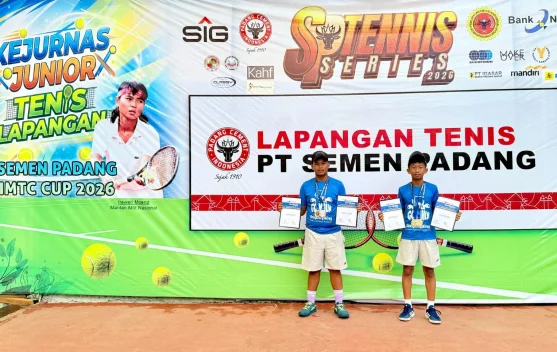 Kakak Beradik Siak Borong Medali Emas Kejurnas Tenis