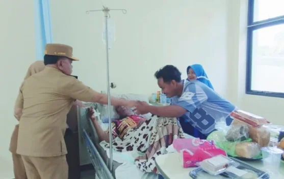 Sidak Bupati Asmar di RSUD Meranti Pastikan Pelayanan Semakin Berkualitas