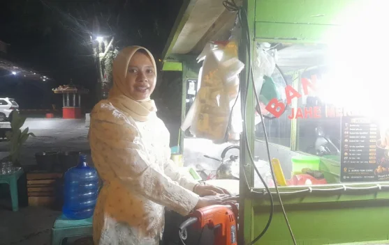 Secangkir Teh Telur, Sejuta Harapan Ibu Roza di Bengkalis