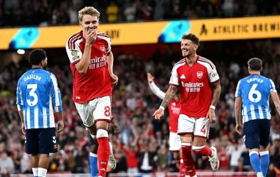 Arsenal Awali Liga Inggris dengan Kemenangan 3-0 atas Coventry City