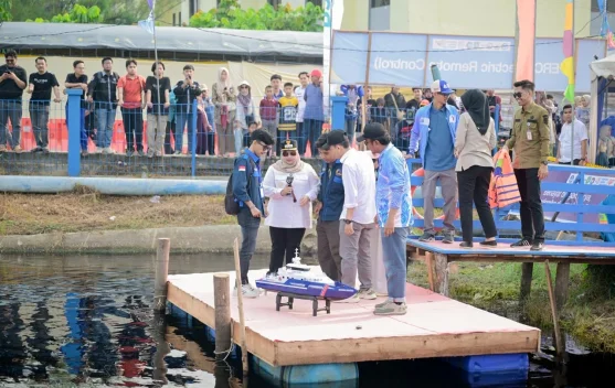 Bupati Kasmarni Dorong Inovasi Mahasiswa Polbeng di KKI 2026