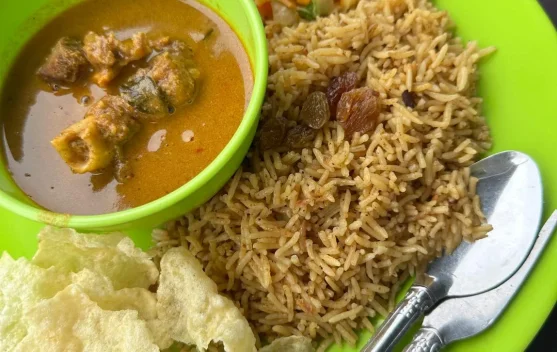 Resep Nasi Beriani Kuah Kambing, Pulen Wangi dengan Kuah Gulai Kaya Rempah