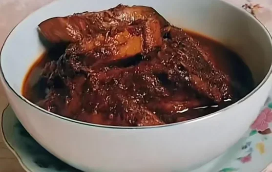 Olahan Ikan Masak Kayu Khas Ternate dengan Cita Rasa Rempah