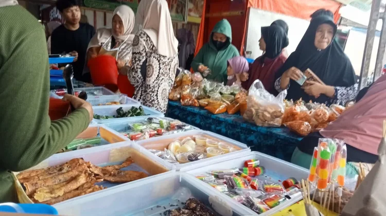 Ramadan dan Cerita Berburu Takjil