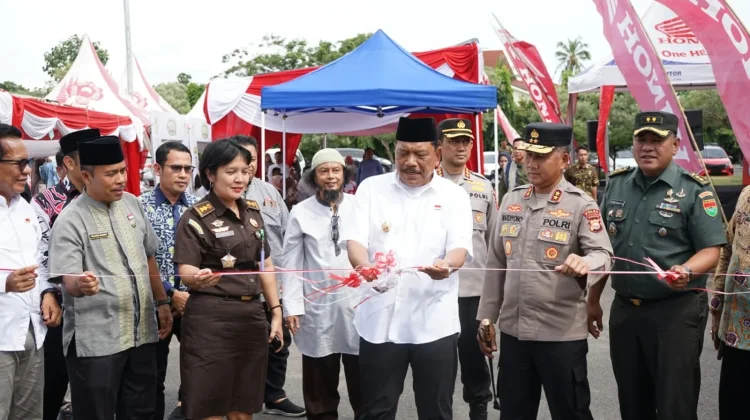 Wagub Mian Resmikan Kampung Ramadan
