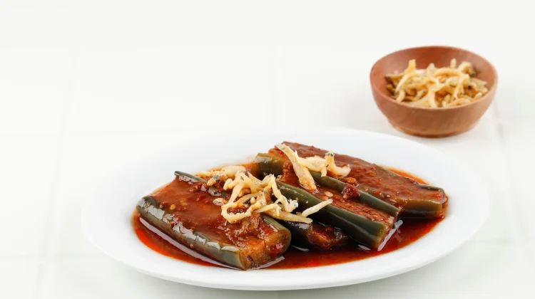 Menu Sahur Kearifan Lokal, Sederhana dan Bergizi