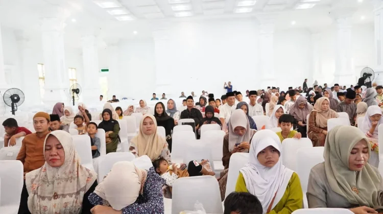 Wali Kota Buka Puasa Bersama Anak Yatim di Pendopo Merah Putih