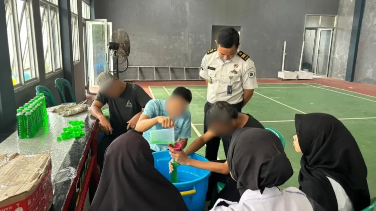 UMKM Mandiri, WBP Rutan Bengkulu Meracik Pembuatan Sabun Cuci Piring