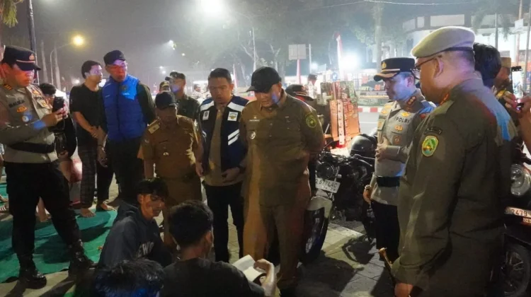 Wawali Bengkulu Turun Langsung Sosialisasikan SE Tentang Jam Malam Bagi Pelajar