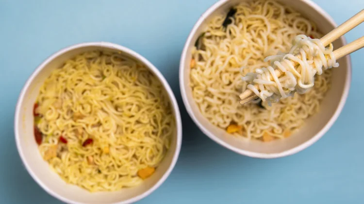 Amankah Konsumsi Mie Instan saat Sahur