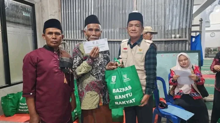 Baznas Bengkulu Salurkan Bantuan Rp26,5 Juta dalam Safari Ramadan di Kepahiang