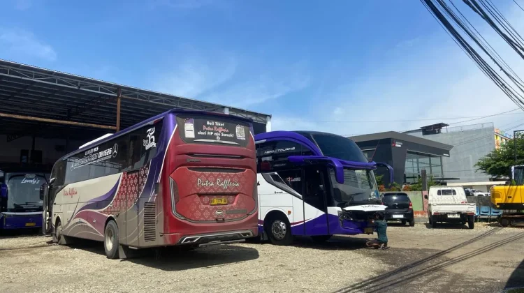 Pemesanan Tiket Bus Arus Mudik Mulai Ramai