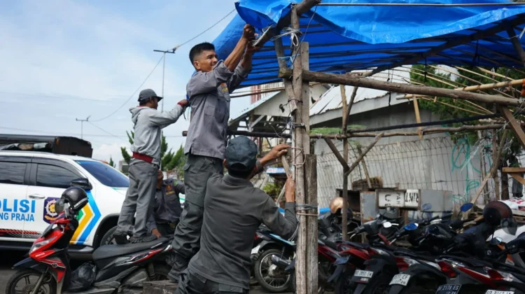 Pedagang Kuliner KZ Abidin I Tempati Auning Baru di PTM
