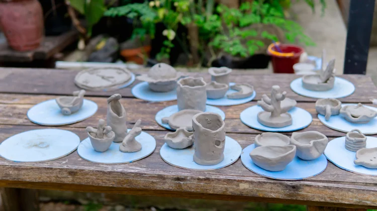 Clay Play Ramadhan, Ngabuburit Kreatif di Aladina Cafe