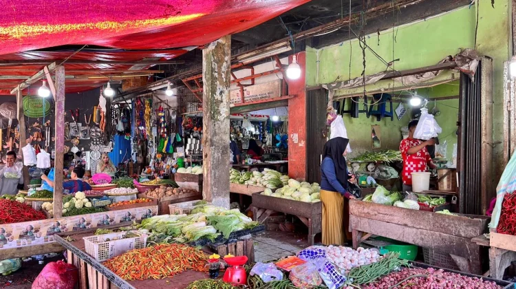 Dua Pekan Ramadan Harga Bahan Pokok Masih Tinggi