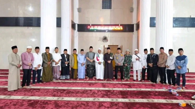 Bupati Kepahiang Hadiri Peringatan Nuzulul Quran di Masjid Agung Baitul Hikmah