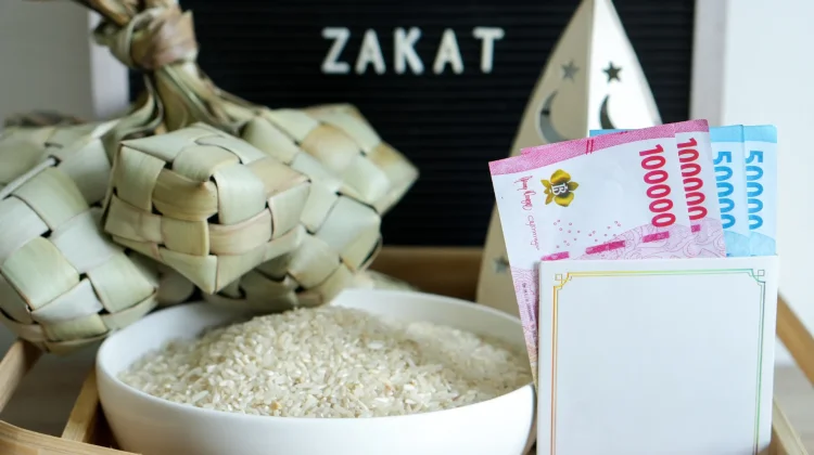 Zakat Fitrah atau Zakat Beras: Pengertian, Besaran, dan Waktu Pembayarannya