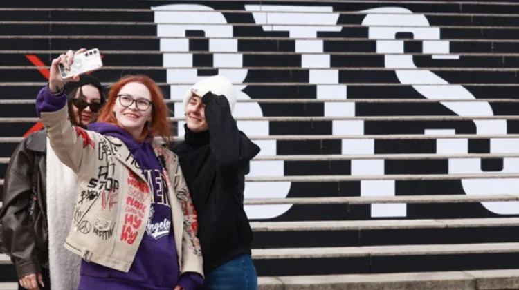 Korea Selatan Mengeluarkan Peringatan keamanan jelang Konser BTS